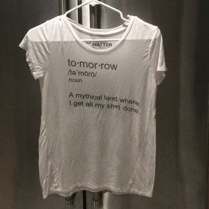 White graphic t, size small